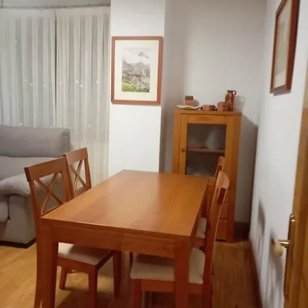 24b03 Apto Espacioso En Cabrales Apartment