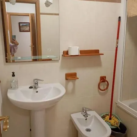 Apartamento 24b03 Apto Espacioso En Cabrales *